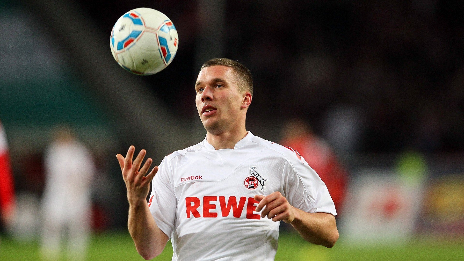 _运动装备科技升级引领行业新趋势_，专业运动装备品牌